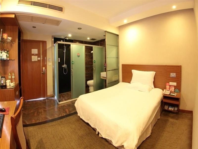 Greentree Inn Wenzhou Lucheng Xiaonanmen Express Hotel Eksteriør billede