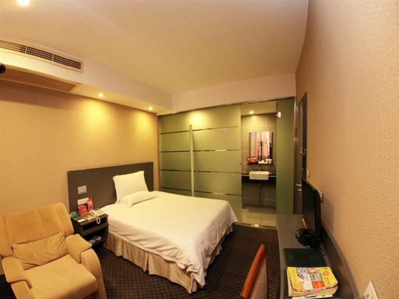 Greentree Inn Wenzhou Lucheng Xiaonanmen Express Hotel Eksteriør billede